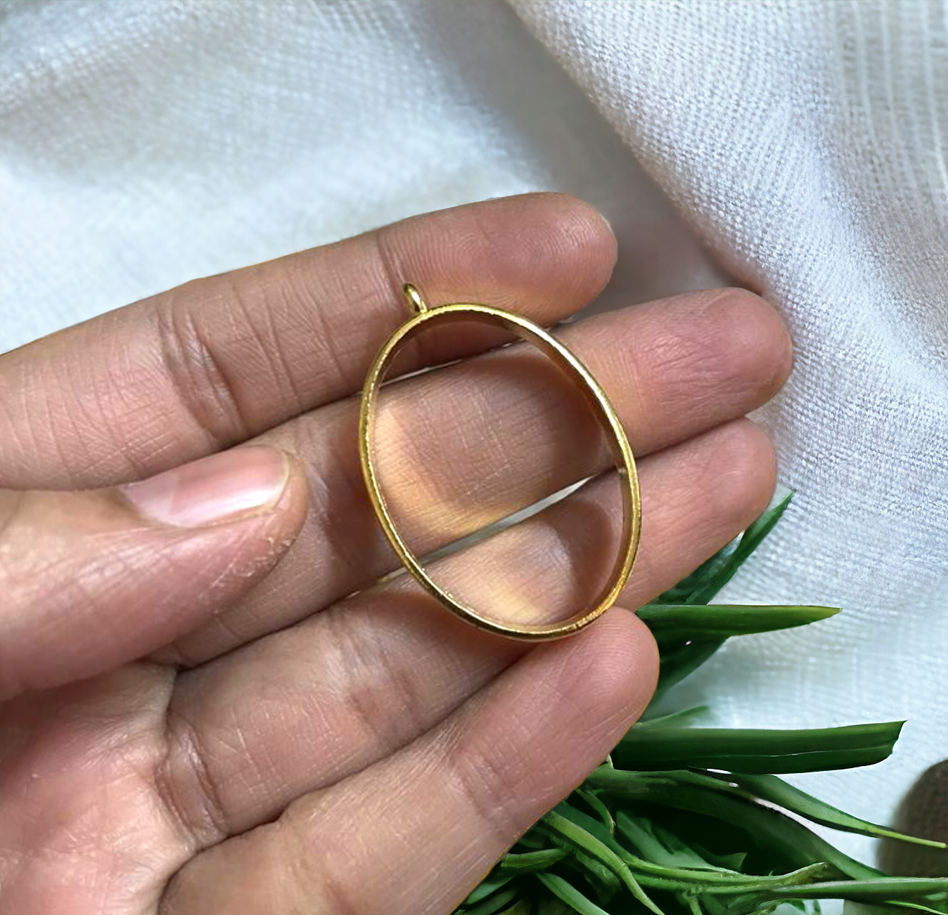 Golden Oval Pendant Bezel - ClartStudios - Polymer clay Jewellery