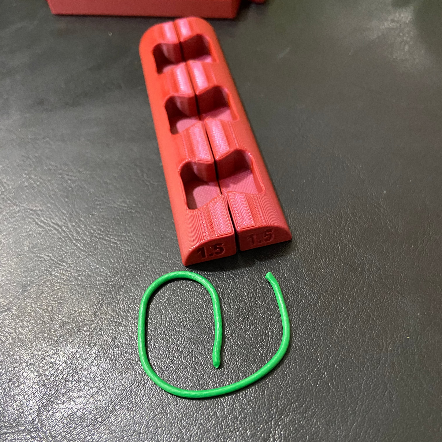 Hoop & Strip Roller Guide (1.5mm) | Lippan Art | Art Dry Clay | Polymer Clay