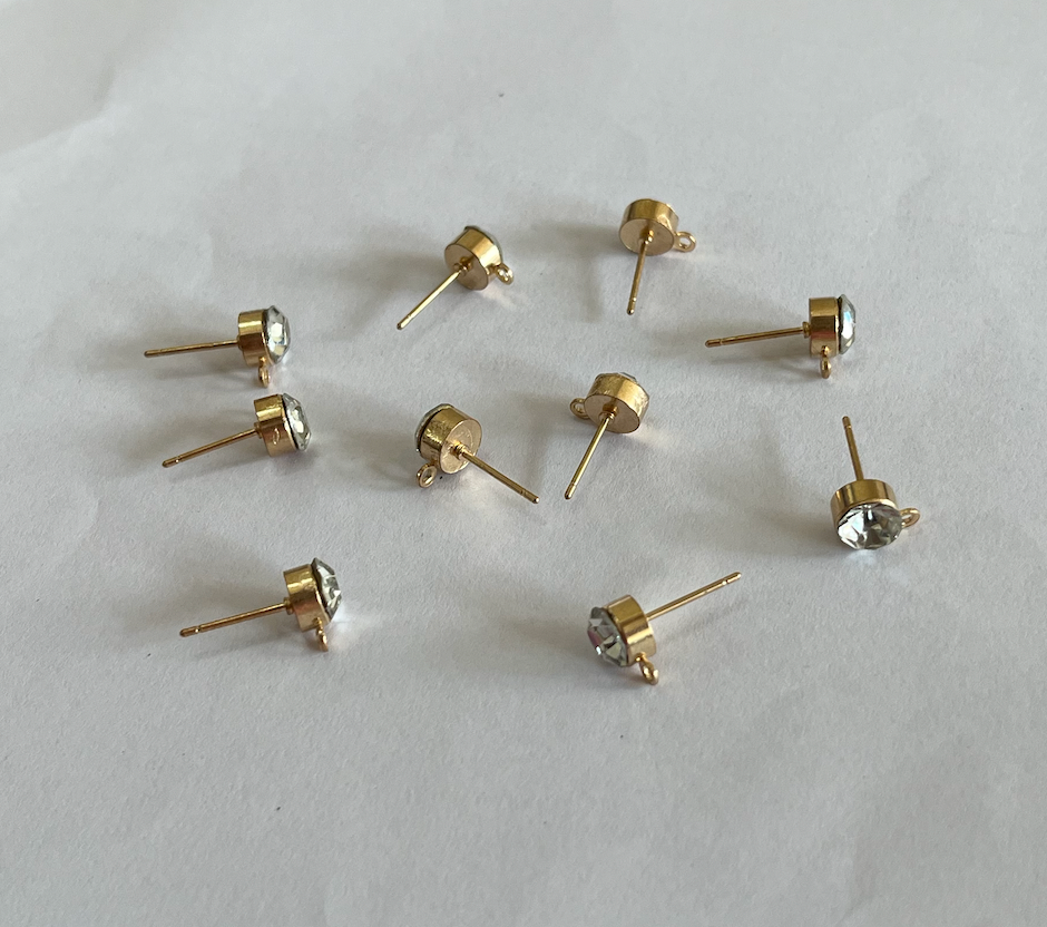 SS61- Pack of 10 - Alloy Classic Rhinestone Studs - ClartStudios - Polymer clay Jewellery