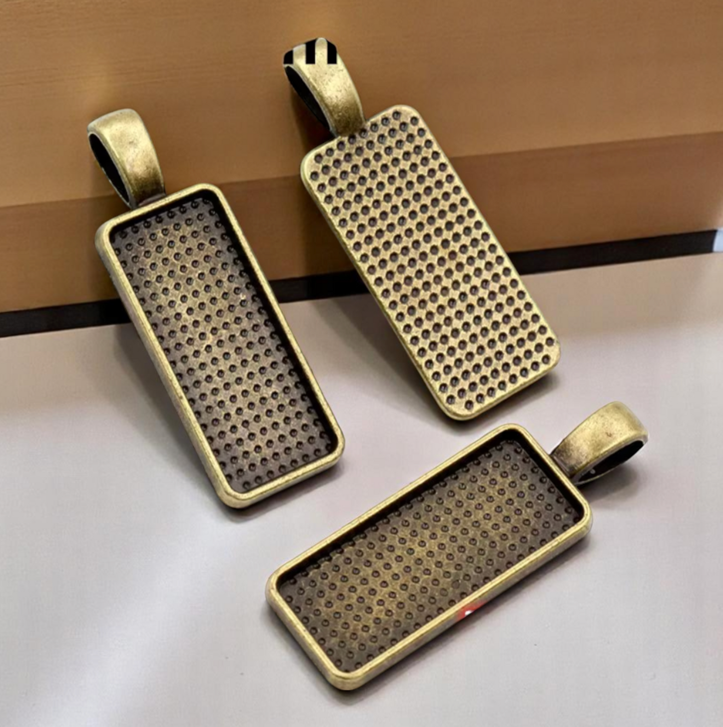 AP21 - Pack of 4 - Basic Rectangle Style Pendent Base - ClartStudios - Polymer clay Jewellery