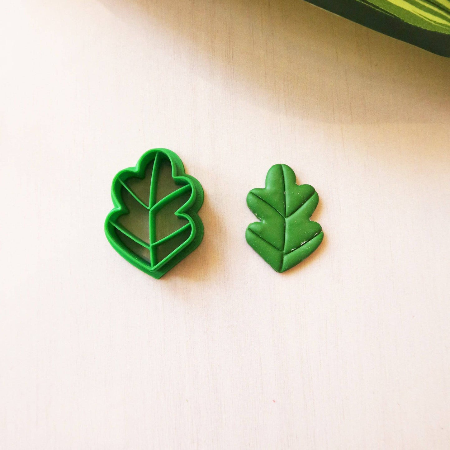 Oak Leaf - ClartStudios - Polymer clay Jewellery