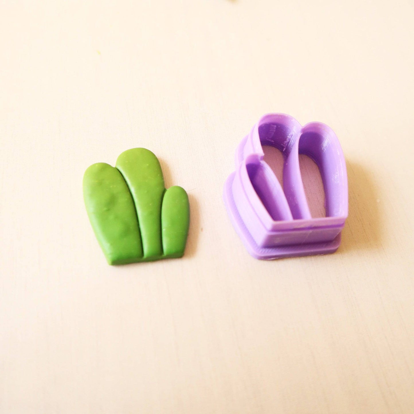 Succulent 1 - ClartStudios - Polymer clay Jewellery