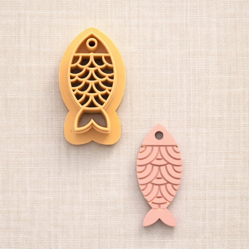 S031 - Fish (F) Cutter | Summer Collection - ClartStudios - Polymer clay Jewellery