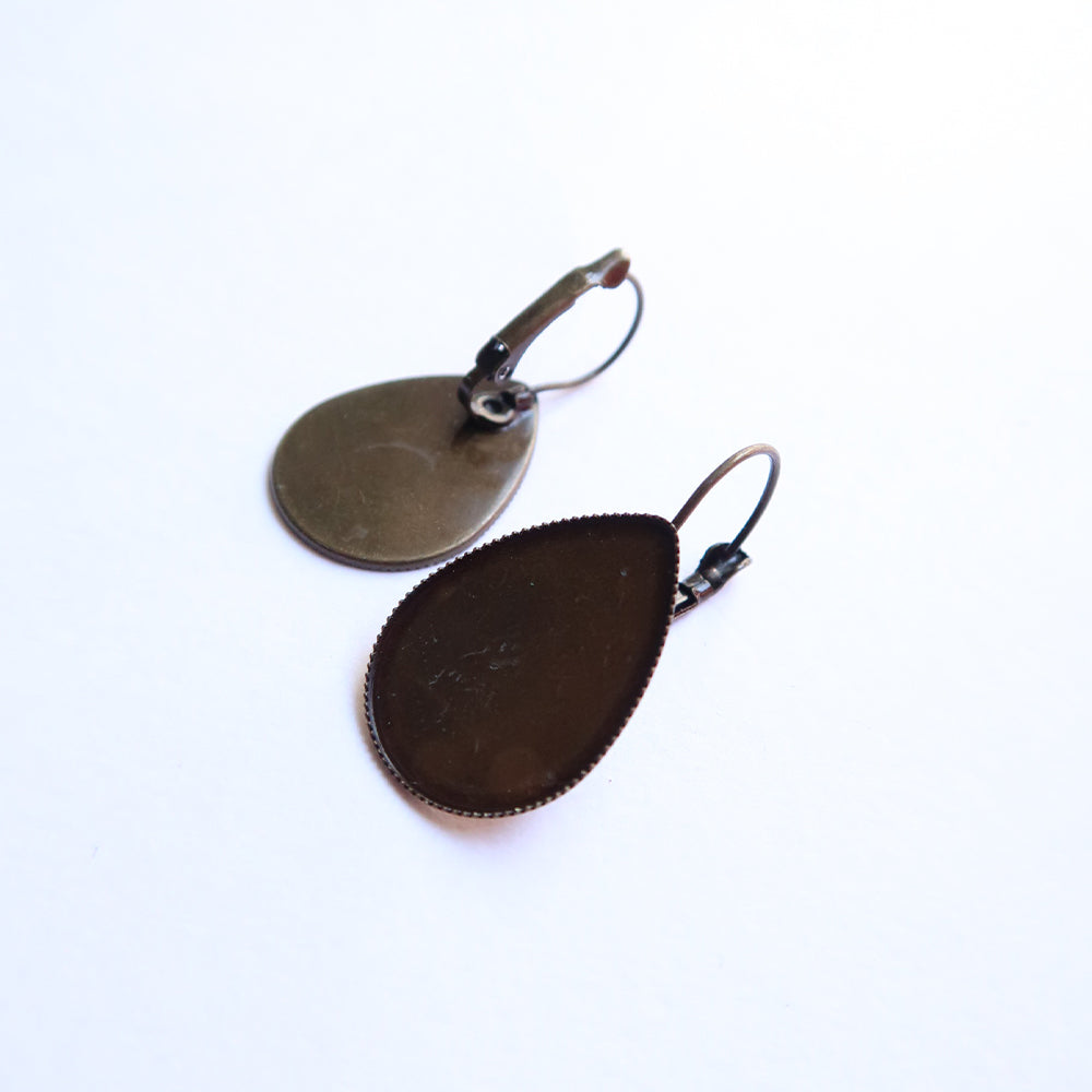 Bronze Drop Style Earring Base (25mm) - ClartStudios - Polymer clay Jewellery