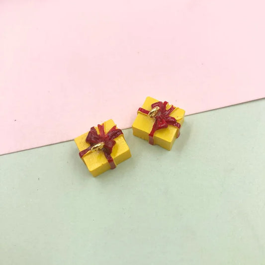 Yellow Gift Box - ClartStudios - Polymer clay Jewellery