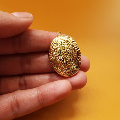 Oval Gold Locket - ClartStudios - Polymer clay Jewellery