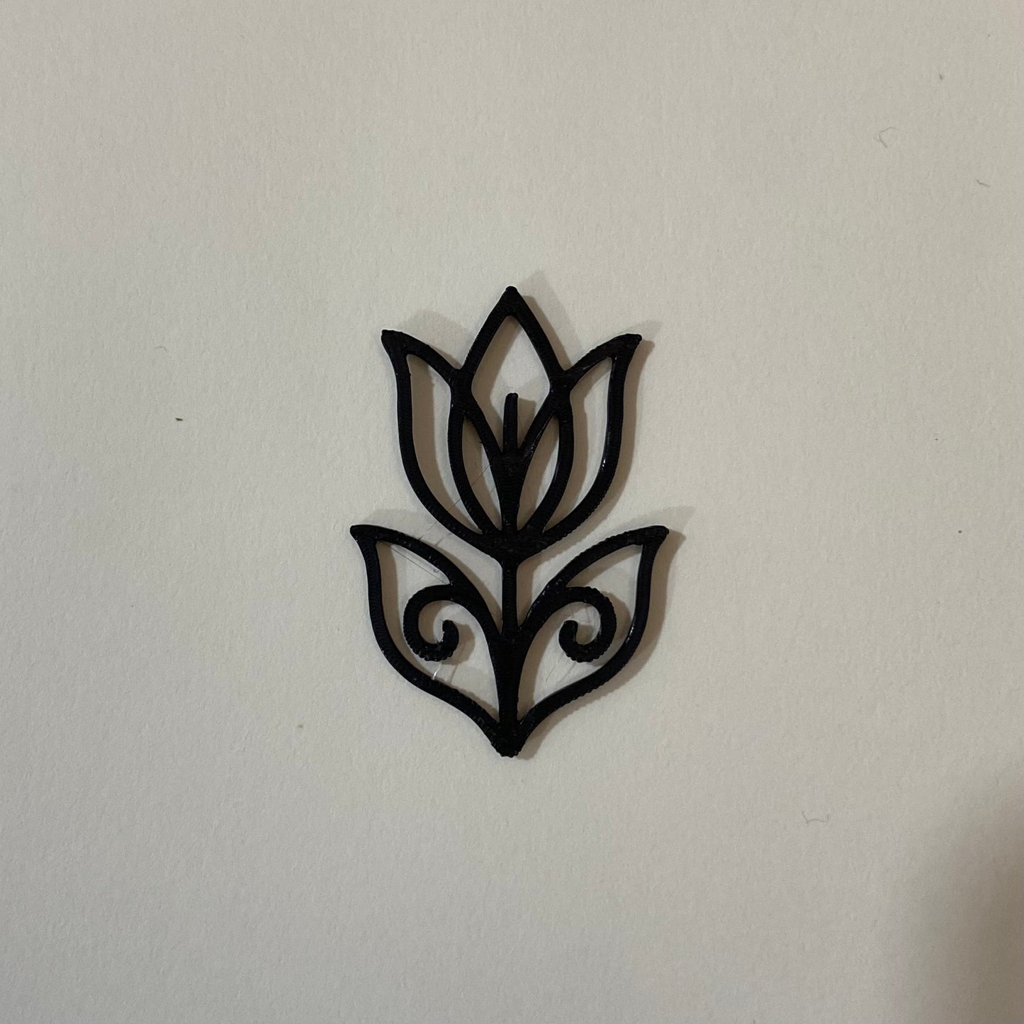 PB022 - Tulip in Triangle Stain glass Plastic Bezel for resin art - ClartStudios - Polymer clay Jewellery