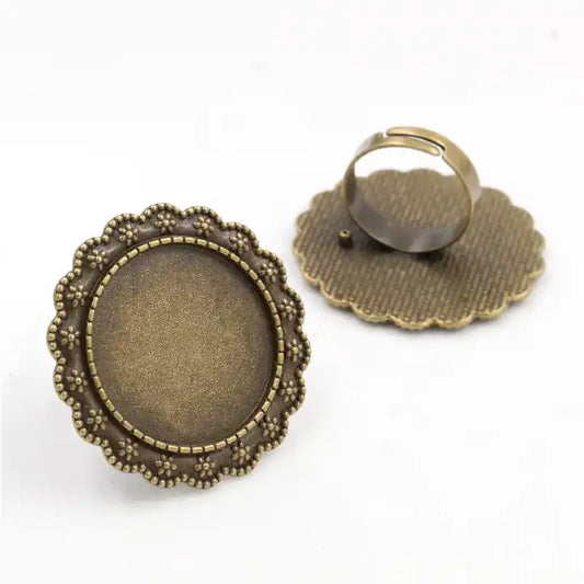 Circle Flower Border Antique Bronze Ring Base - ClartStudios - Polymer clay Jewellery