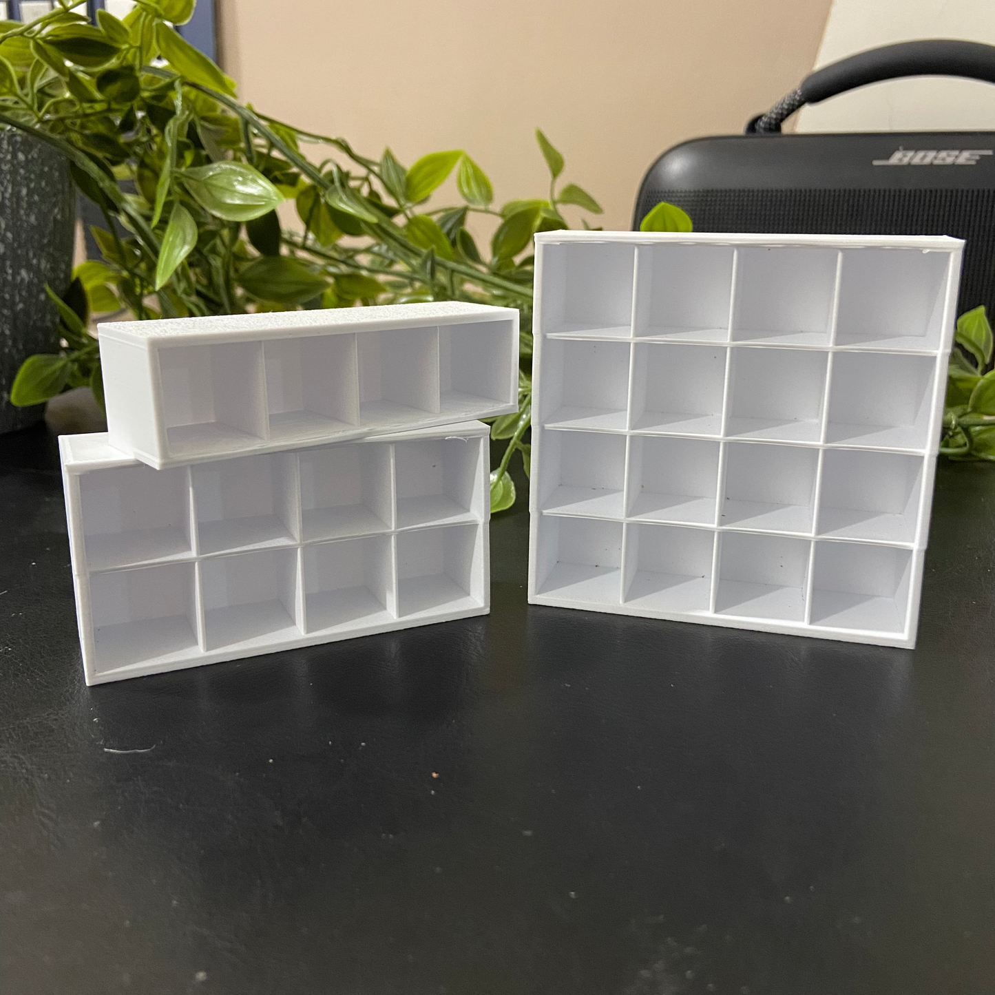 Basic Essential Display Rack - Dollhouse  - M018