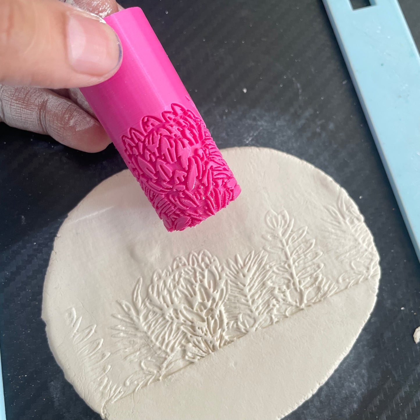 TR 16 - Mini Wild Flower Pattern- 4 | Texture Roller - ClartStudios - Polymer clay Jewellery