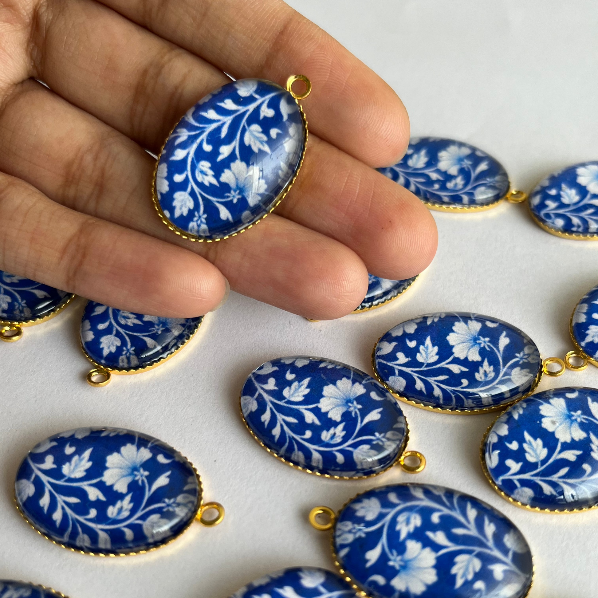 GP31 - Pack of 2 - Blue Floral Pattern Pendant / Charm - ClartStudios - Polymer clay Jewellery