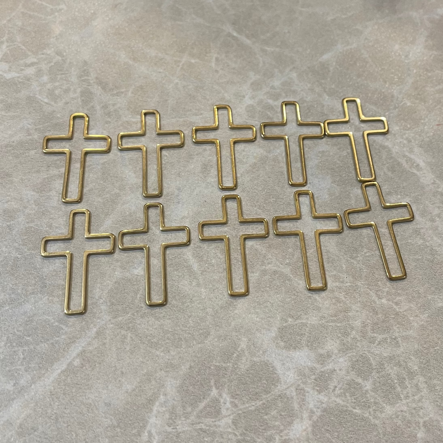 B23- Pack of 10 pcs | Cross Stainless Steel Anti Tarnish - ClartStudios - Polymer clay Jewellery