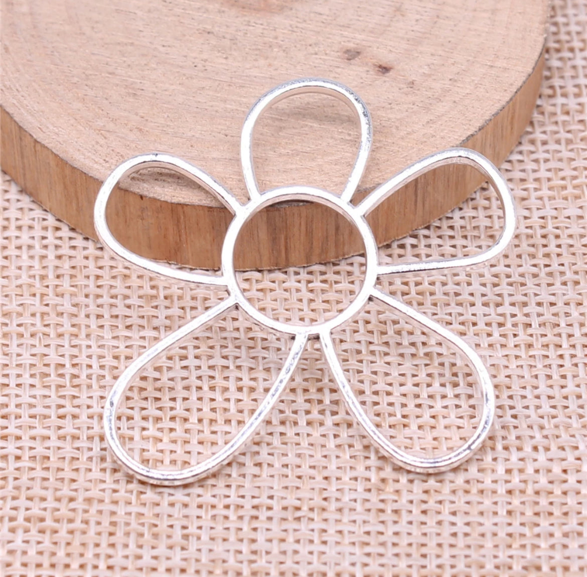 GSC18 - Flower Connector - ClartStudios - Polymer clay Jewellery