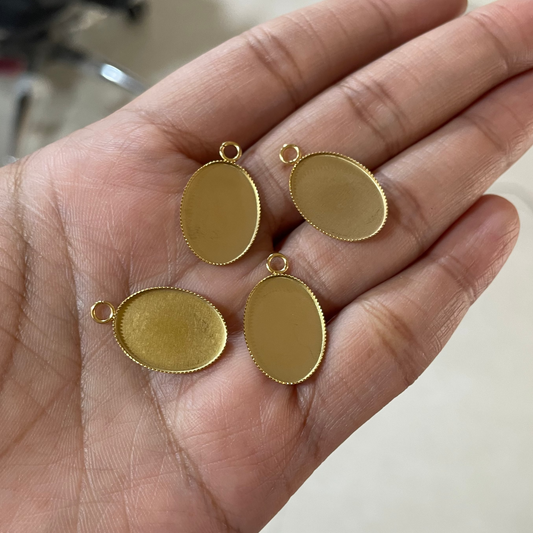 DY11 - (Pack of 2pairs) Oval (13*18) Anti Tarnish Stainless Steel Base (Gold)