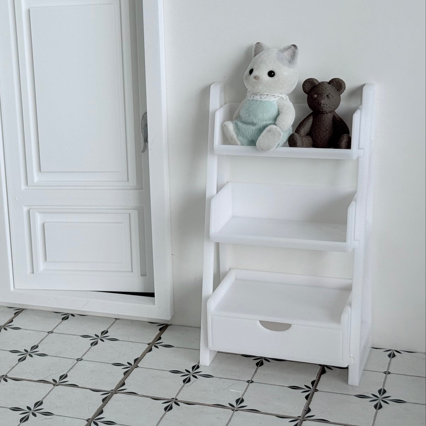 MiniCraft 3-Tier Display Shelf | 3D Printed Dollhouse Furniture - M001 - ClartStudios - Polymer clay Jewellery