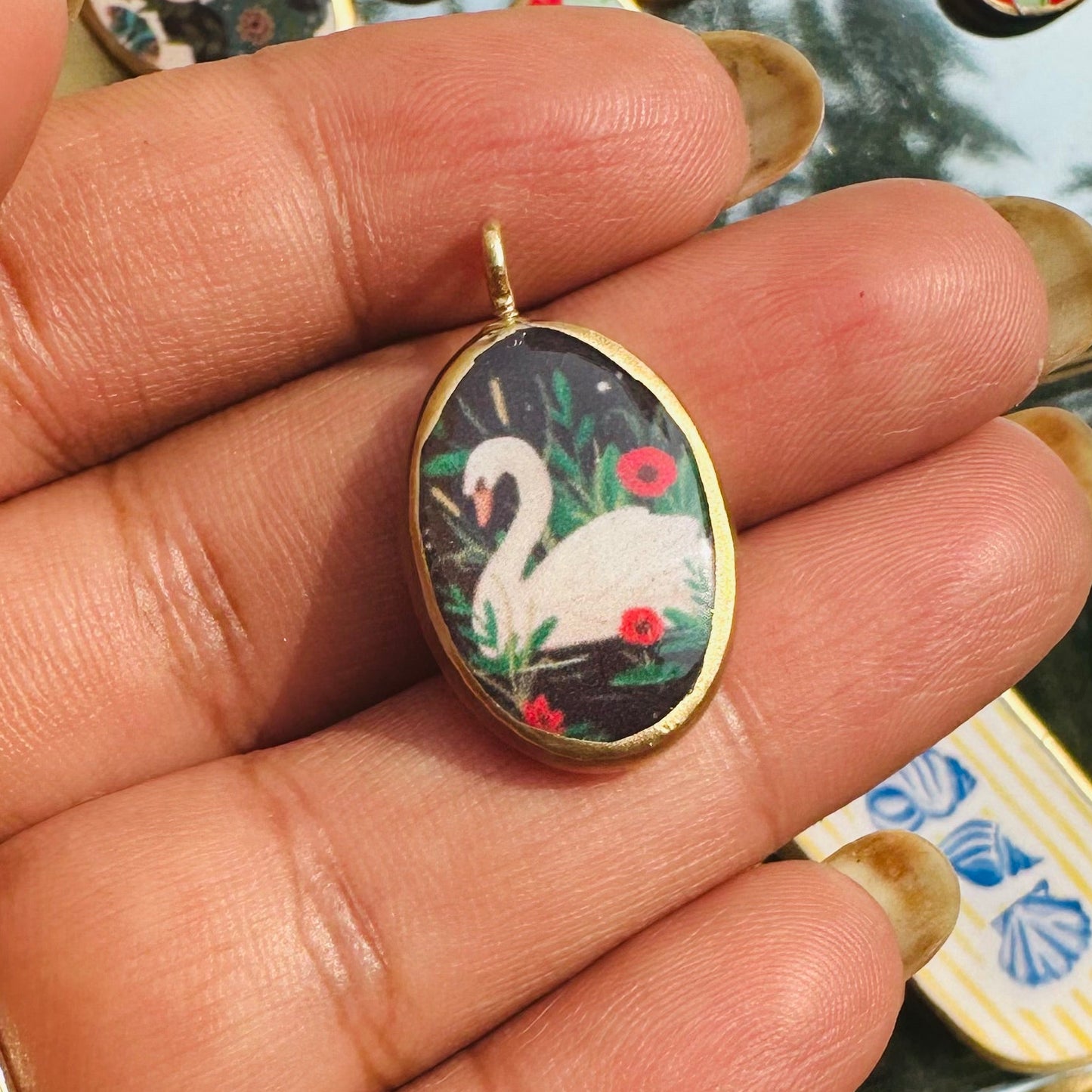 Birds Resin Earring Charms: Oval Pendants  (RU66 - RU71)(4-5 day Dispatch) - ClartStudios - Polymer clay Jewellery