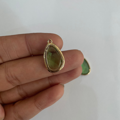 GC02- Fresh Green Drop Glass Crystal (1pc) - ClartStudios - Polymer clay Jewellery