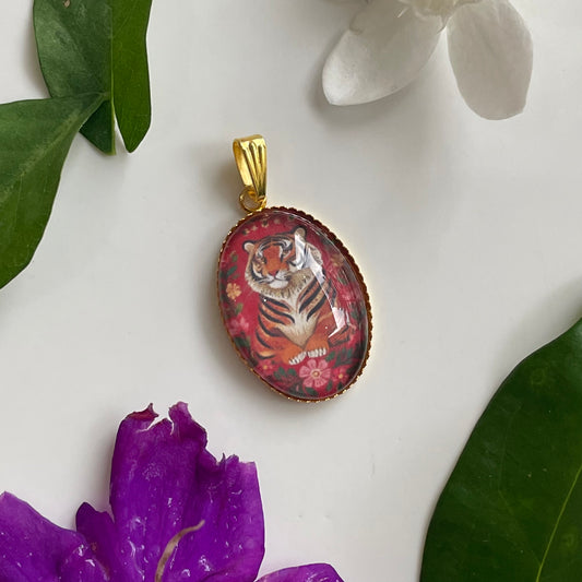 NG05 - Radiant Tiger Pendant / Charm (1pc) - ClartStudios - Polymer clay Jewellery