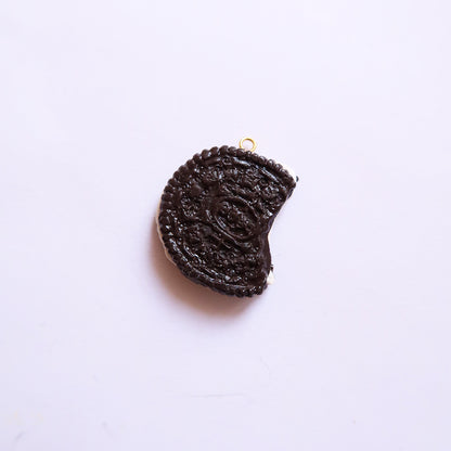 Oreo Cookie Charm - ClartStudios - Polymer clay Jewellery