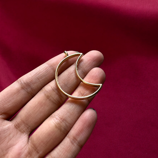 RB09 - Pack of 4 - Moon Hollow Pendant / Bezel / Charm - ClartStudios - Polymer clay Jewellery