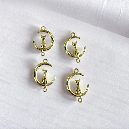 RB67 - Pack of 4 - Cat on the Moon Charm - ClartStudios - Polymer clay Jewellery