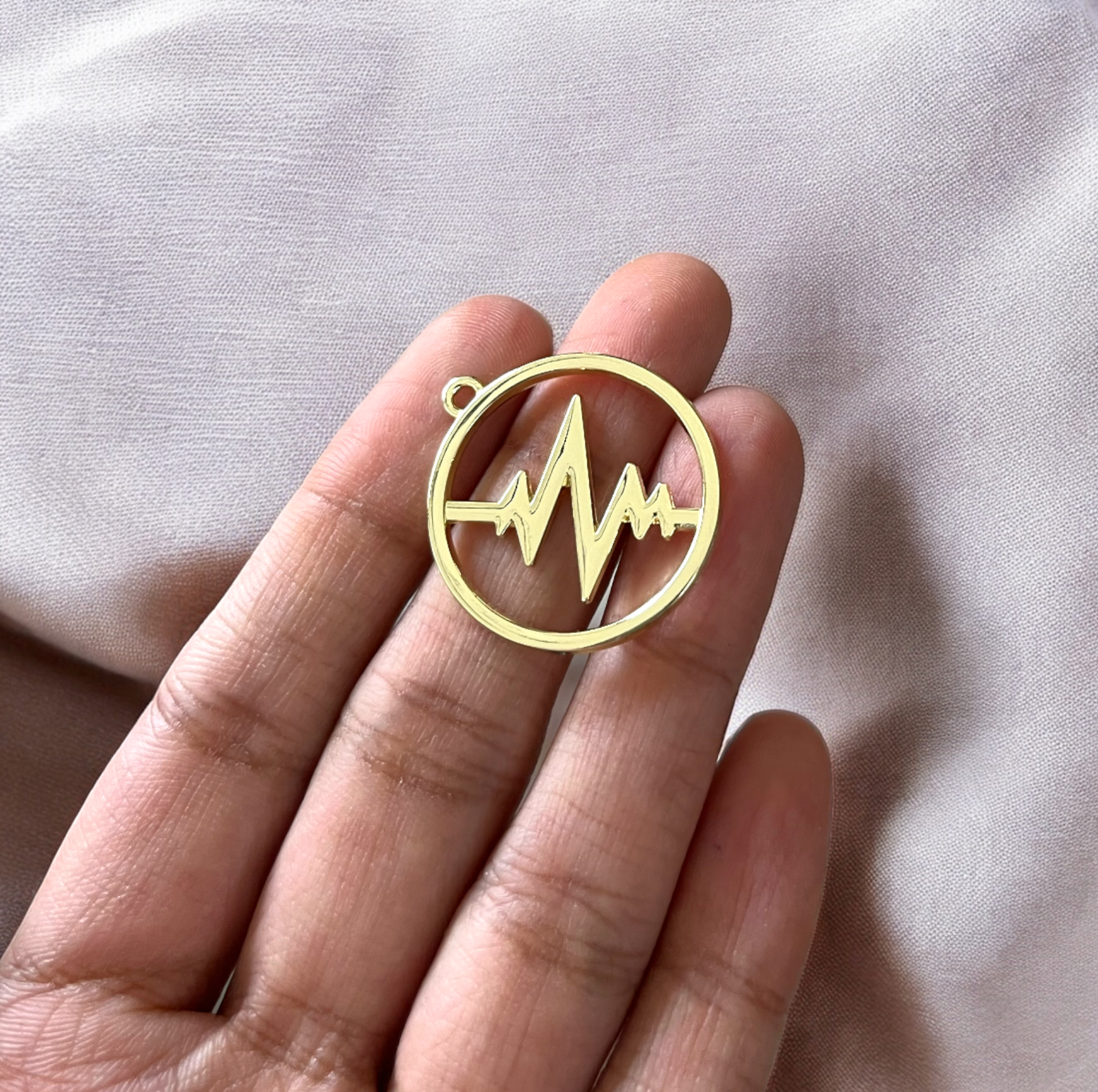 RB52 - Pack of 4 - Heart Beat Alloy Hollow Bezel/Charm - ClartStudios - Polymer clay Jewellery
