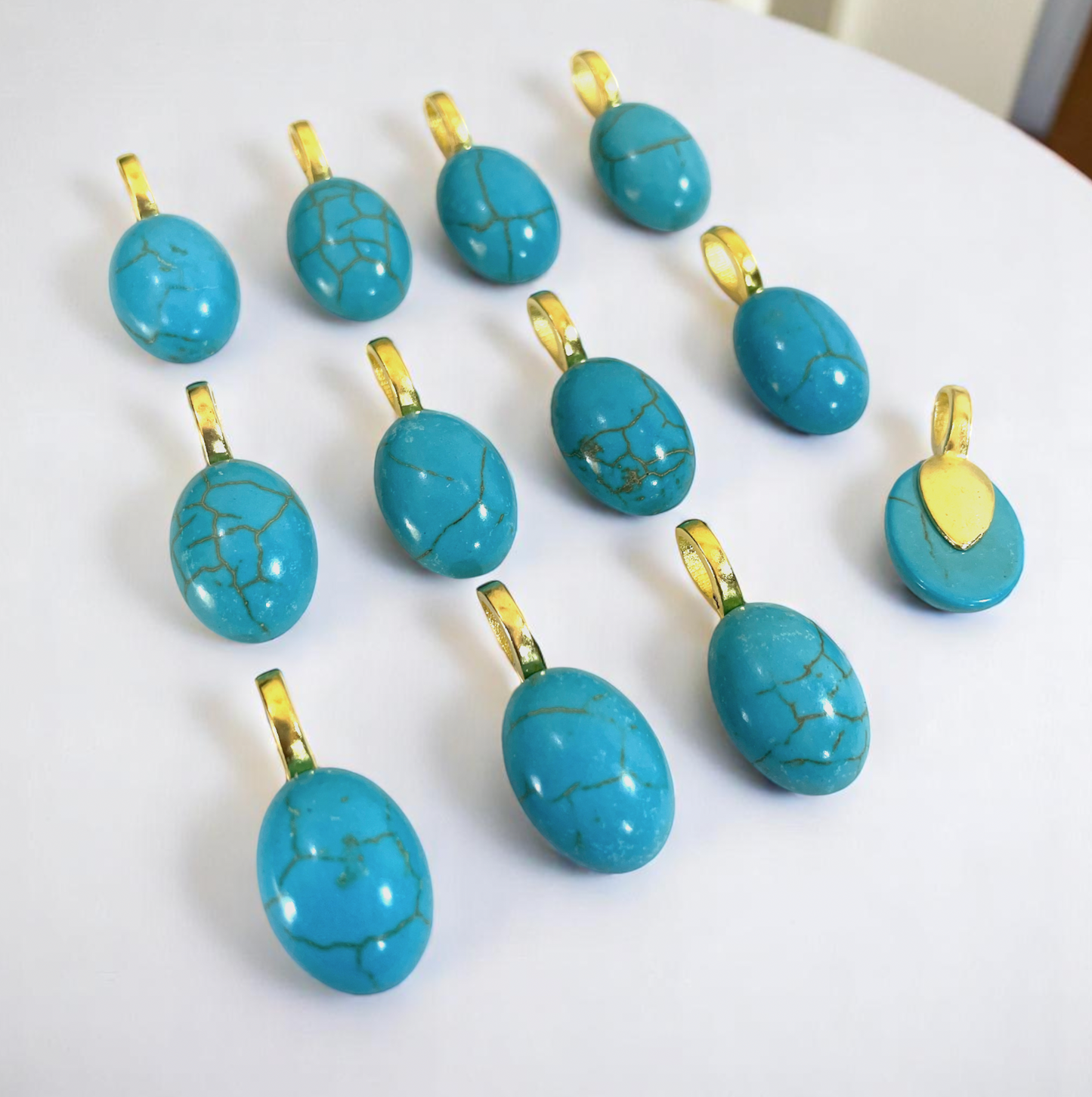 CR05 Turquoise Howlite Natural Powder Charm (1pc)1