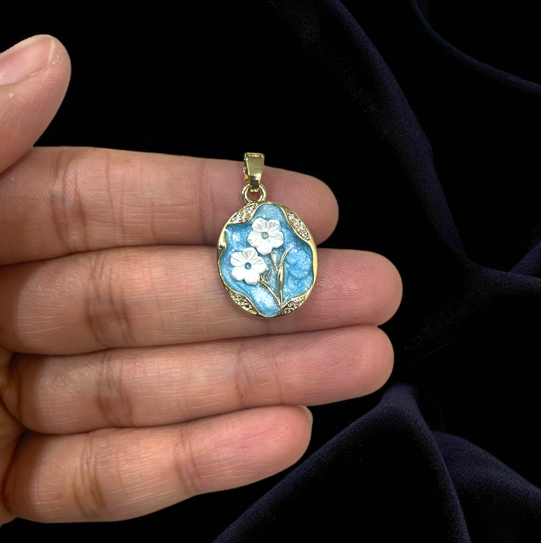 BTF129 - Flower with Zircon Gold Plated Brass Pendant (Anti Tarnish) (1pc) - ClartStudios - Polymer clay Jewellery