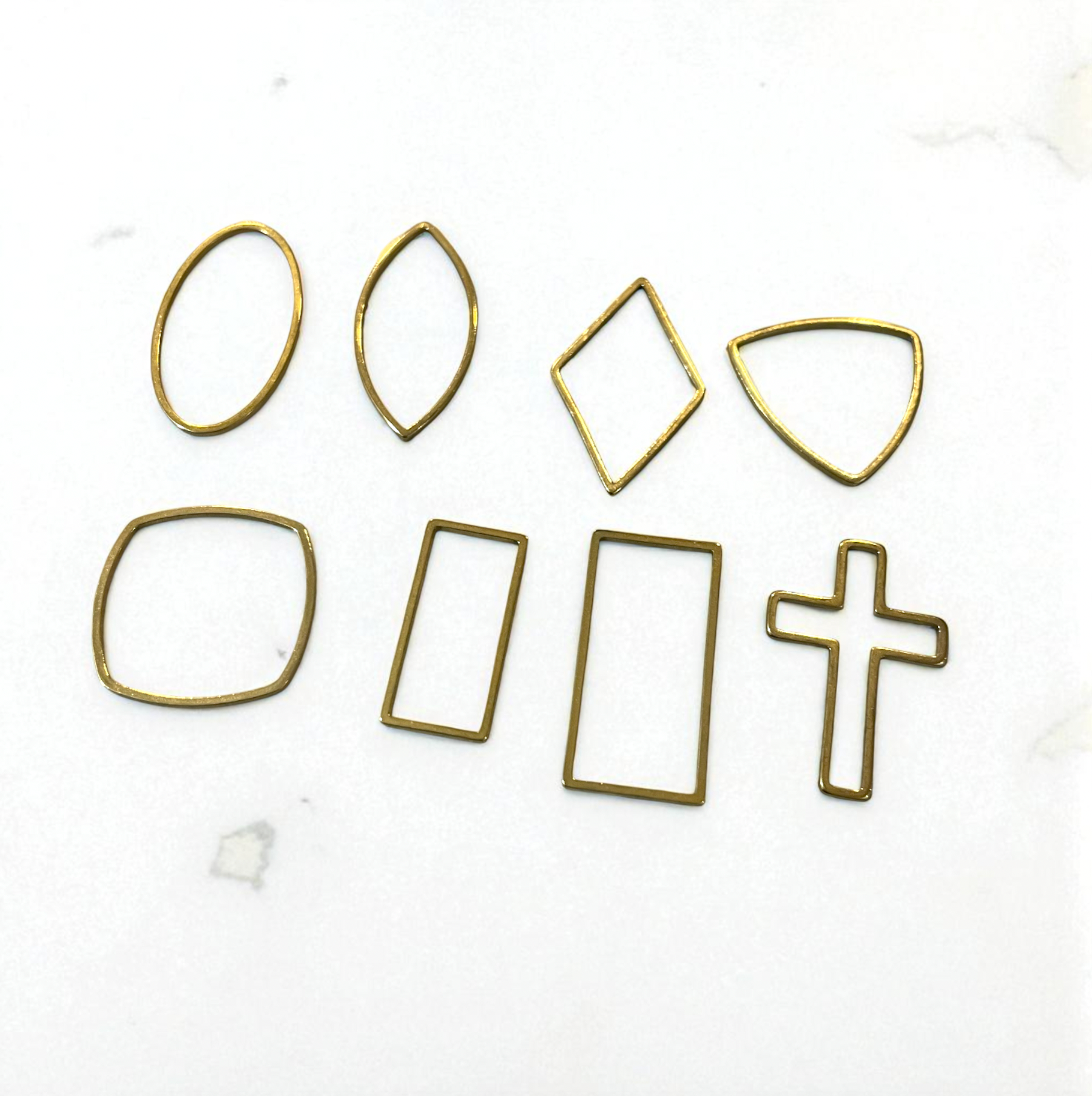 B17 - Pack of 8 pcs | Stainless Steel Anti Tarnish - ClartStudios - Polymer clay Jewellery