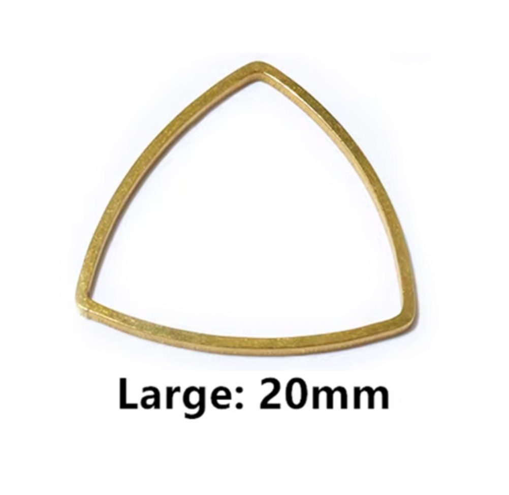B22- Pack of 10 pcs | Rounded Triangle Stainless Steel Anti Tarnish - ClartStudios - Polymer clay Jewellery