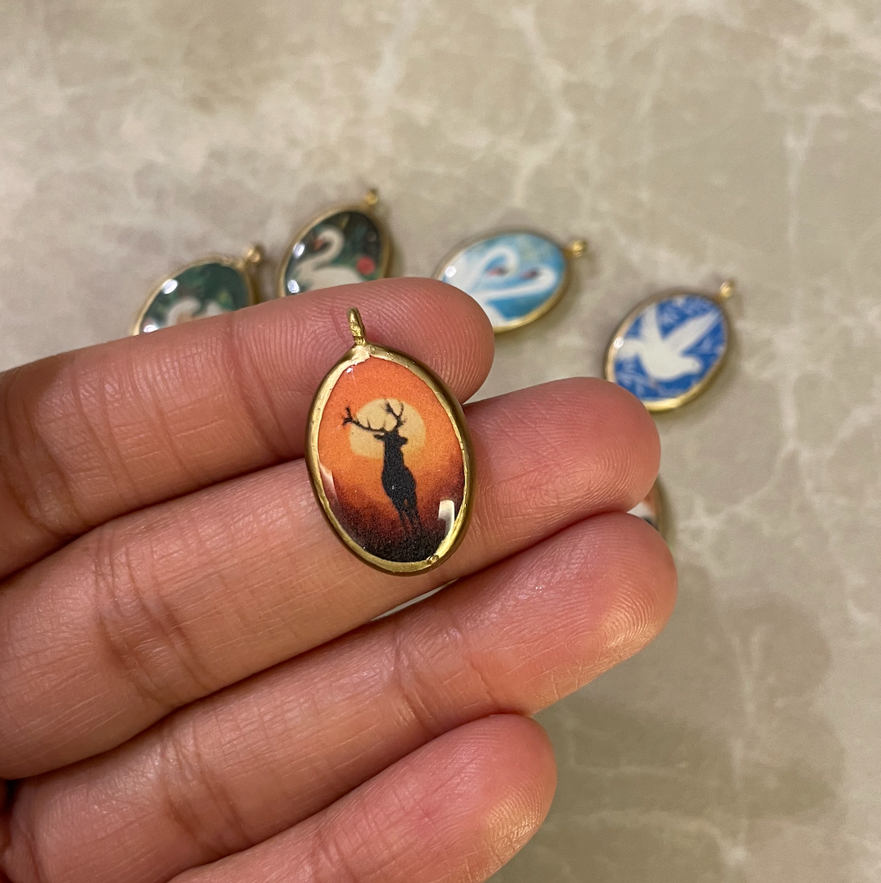 Pack of 5 - Birds Resin Earring Charms: Oval Pendants (5 Pack) (RU66 - RU71)(4-5 day Dispatch) - ClartStudios - Polymer clay Jewellery