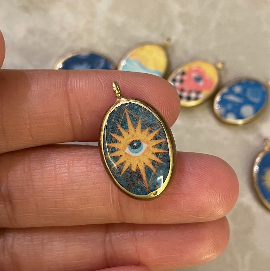 Pack of 5 - Misc Resin Earring Charms: Oval Pendants (5 Pack) (RU82 - RU89)(4-5 day Dispatch) - ClartStudios - Polymer clay Jewellery