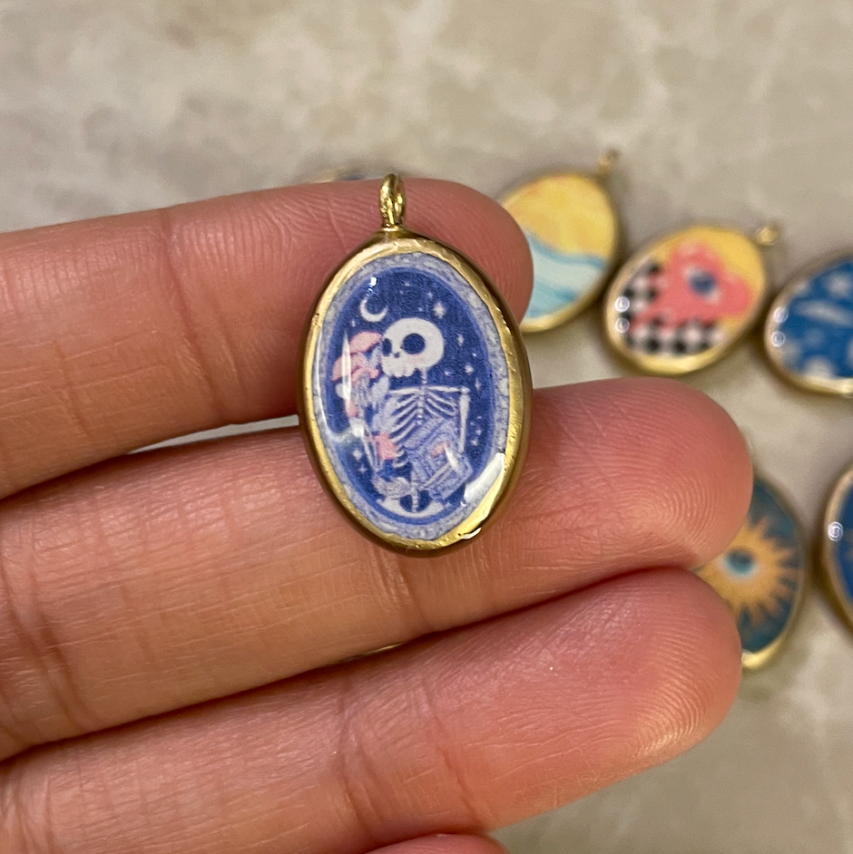 Pack of 5 - Misc Resin Earring Charms: Oval Pendants (5 Pack) (RU82 - RU89)(4-5 day Dispatch) - ClartStudios - Polymer clay Jewellery