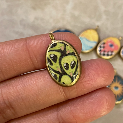 Pack of 5 - Misc Resin Earring Charms: Oval Pendants (5 Pack) (RU82 - RU89)(4-5 day Dispatch) - ClartStudios - Polymer clay Jewellery