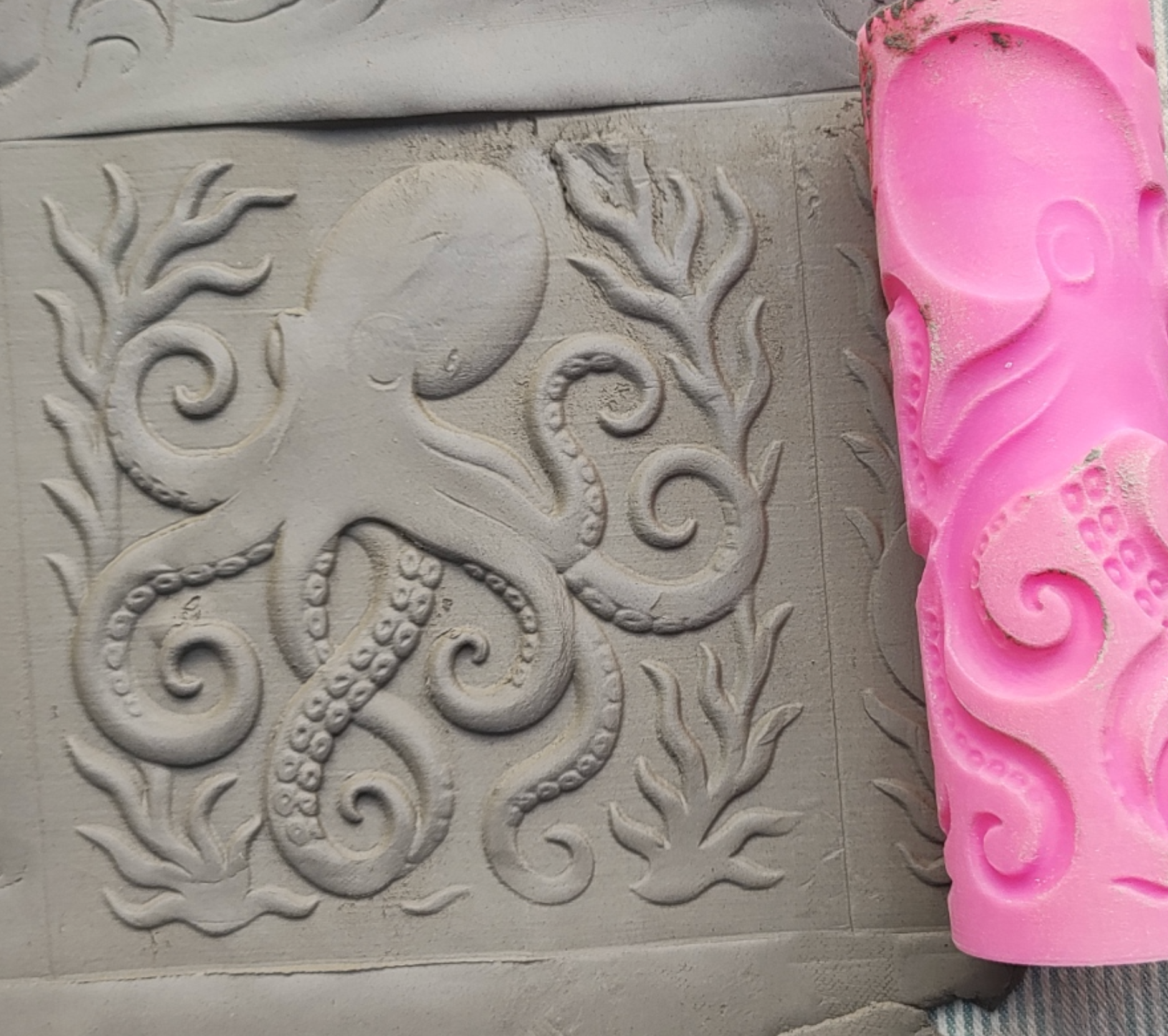 CC12 - Tentacle Tango Octopus texture Roller - Specially made for Pottery and Ceramics - ClartStudios - Polymer clay Jewellery