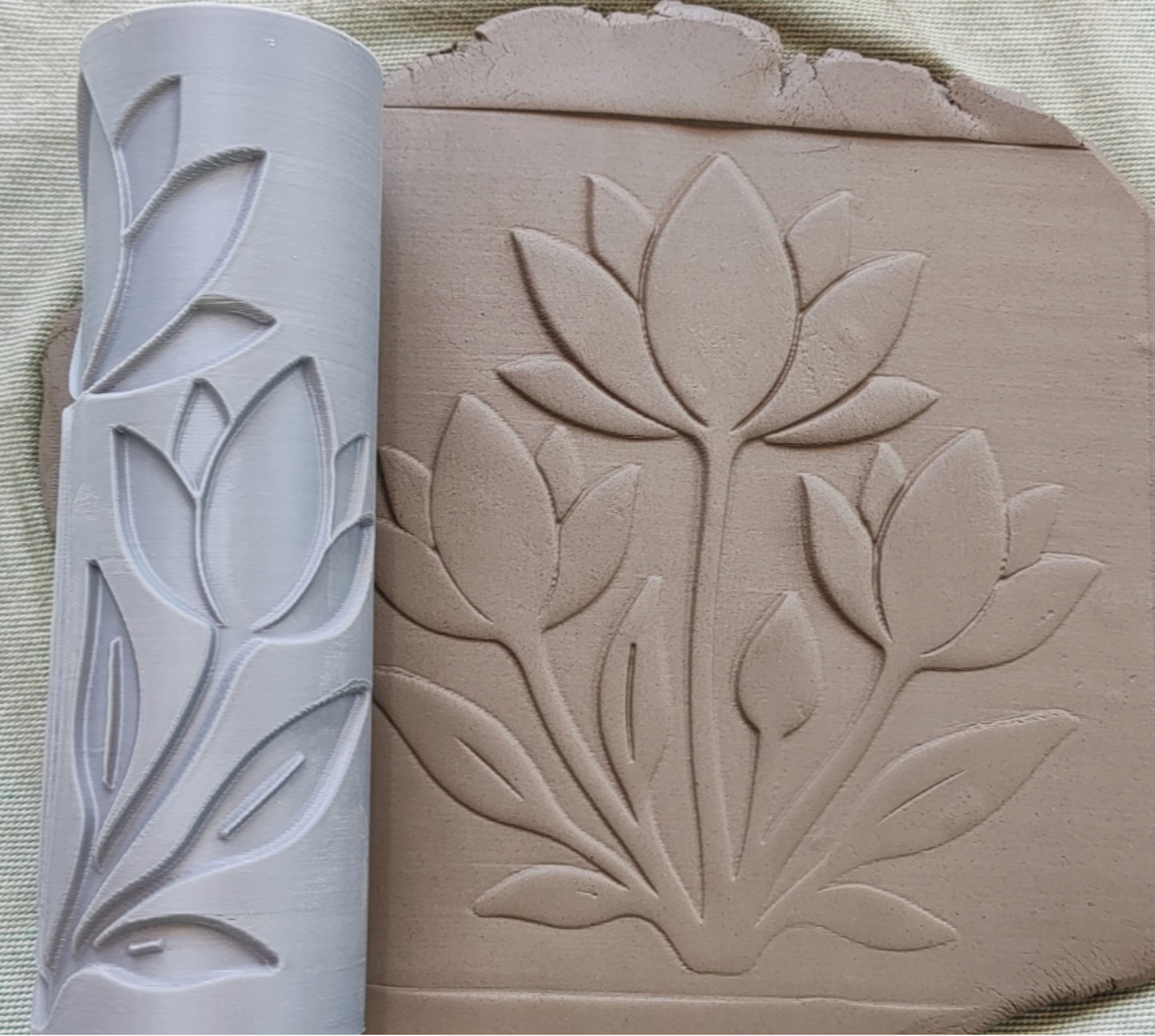 CC21 - Lotus Bloom texture Roller - Specially made for Pottery and Ceramics - ClartStudios - Polymer clay Jewellery