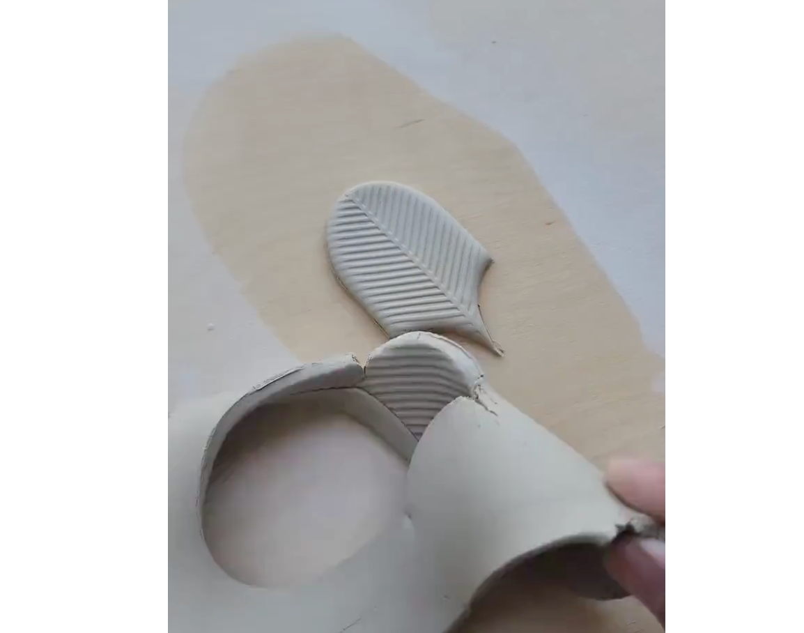 C08 - Leaf Cookie Cutter and Vein Roller Set  Cutter Set for Clay, Pottery and Bakery - ClartStudios - Polymer clay Jewellery