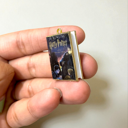 R016 - Harry Potter Book Charm - Waterproof & Adorable