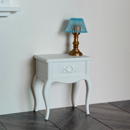 Curve Leg Bedside Table for Dollhouse Miniature - M002