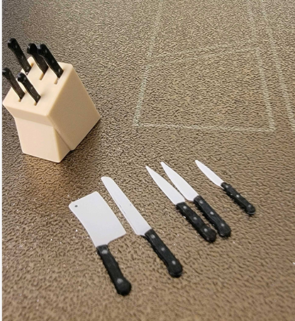 Knife Set with Block - Dollhouse  - M011
