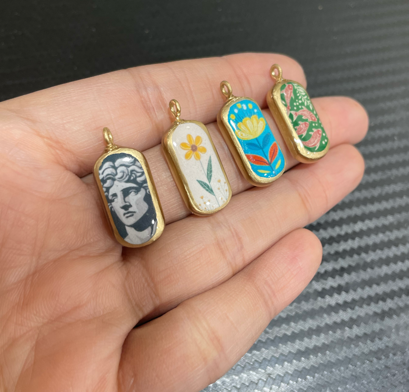 SPT-03 - Small Circle Vintage Pendants - Cold Porcelain Charms Pendant (Dispatch Time 4-5 days) - ClartStudios - Polymer clay Jewellery
