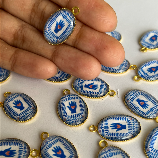 GP28- Pack of 2pcs - Hand Design Pendant / Charm - ClartStudios - Polymer clay Jewellery