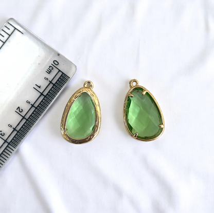 GC02- Fresh Green Drop Glass Crystal (1pc) - ClartStudios - Polymer clay Jewellery