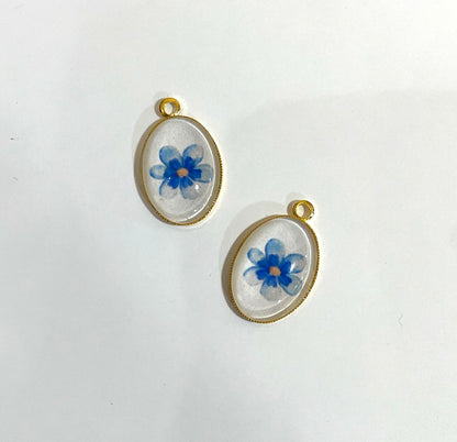 GN019 - Pack of 2pcs - Water Colour Flower - Glass Pendants with Metal Base - ClartStudios - Polymer clay Jewellery