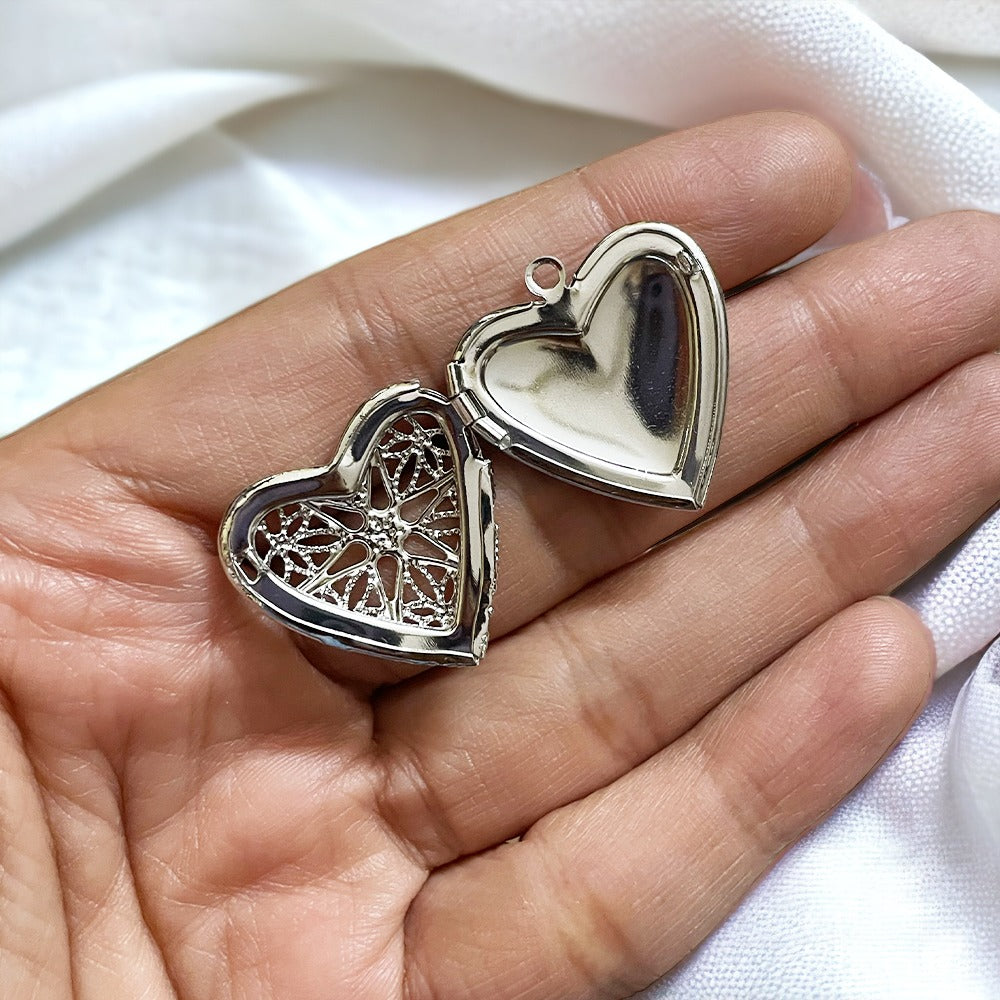 Heart Silver Locket - ClartStudios - Polymer clay Jewellery
