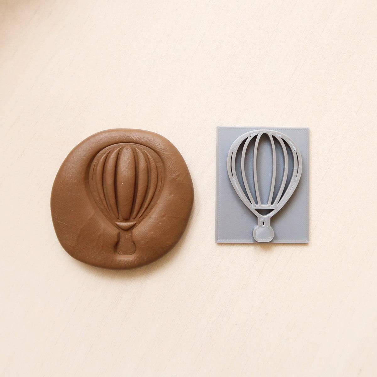 Hot Hair Balloon - ClartStudios - Polymer clay Jewellery