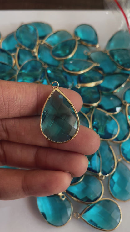 GC06- Fresh Water Blue Big Drop Glass Crystal (1pc)