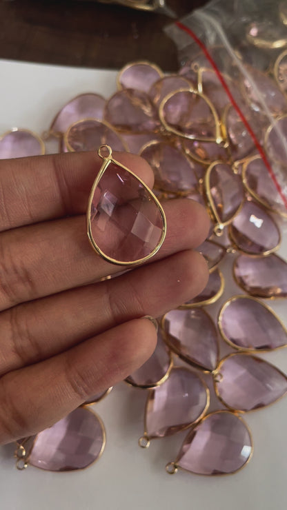 GC04- Bright Pink Big Drop Glass Crystal (1pc)