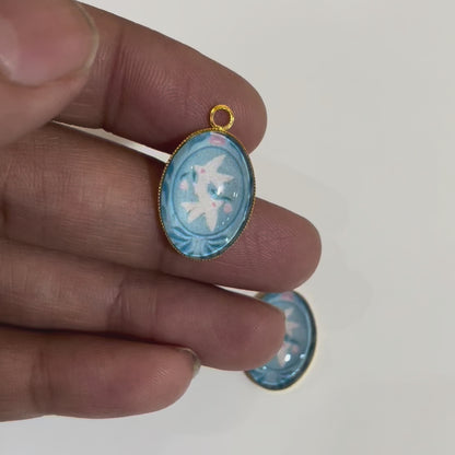 GN023 - Pack of 2pcs - Pastel Love Birds - Glass Pendants with Metal Base