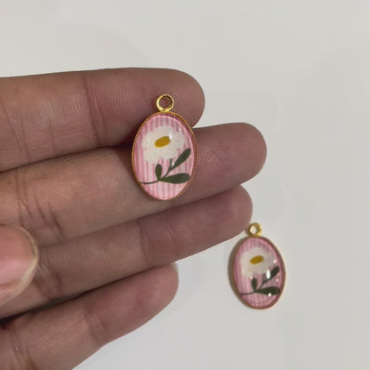 GN020 - Pack of 2pcs - White Flower - Glass Pendants with Metal Base